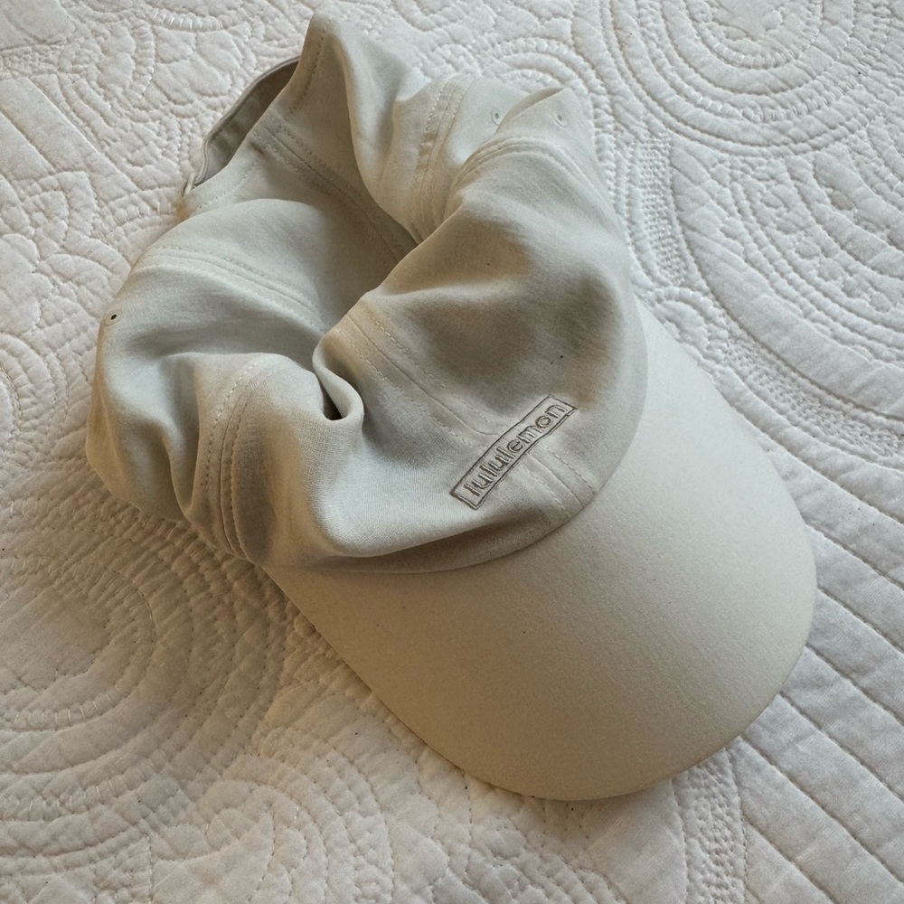 Lululemon Cream Visor Hat